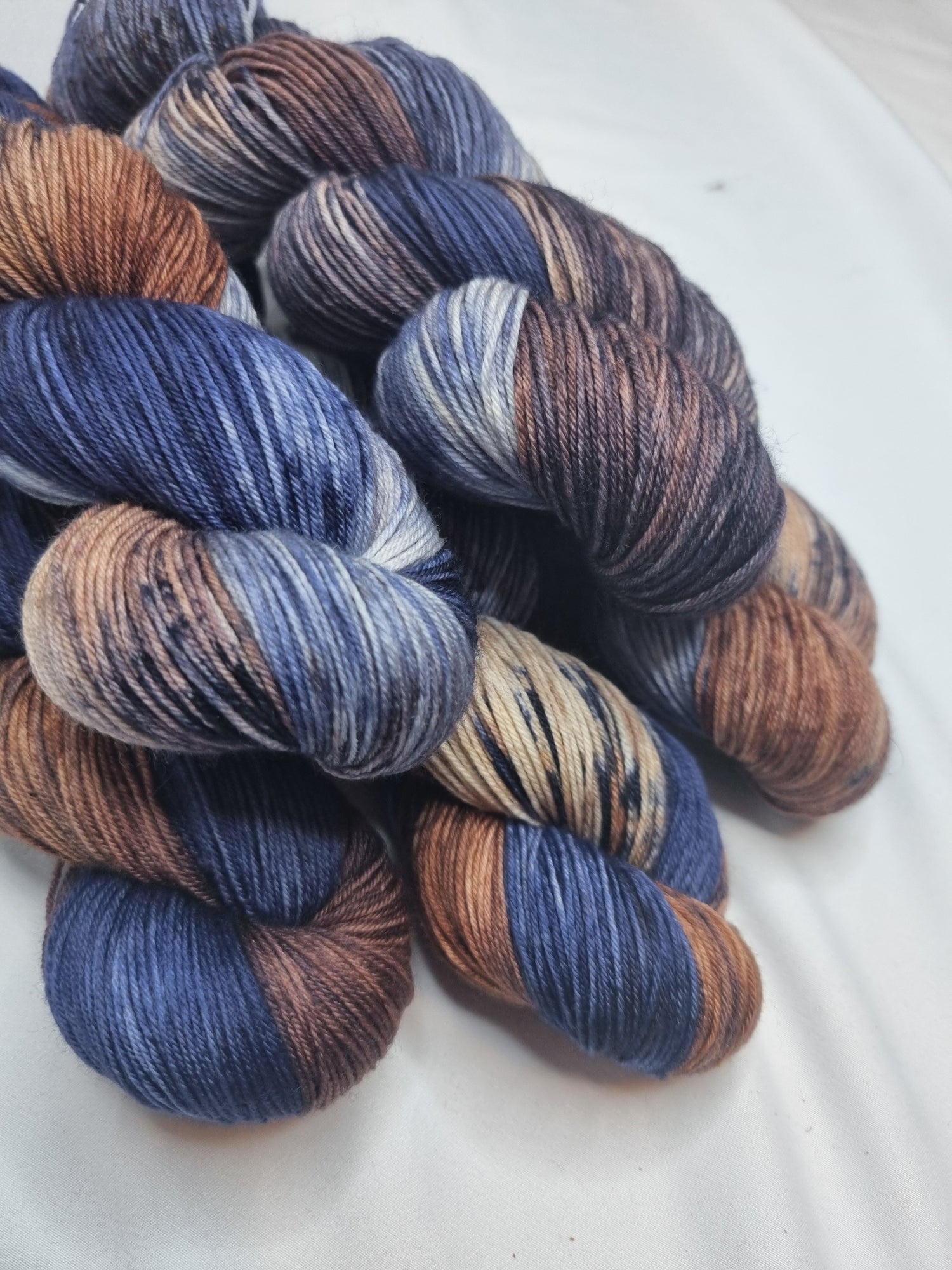 Håndfarget Merinoull